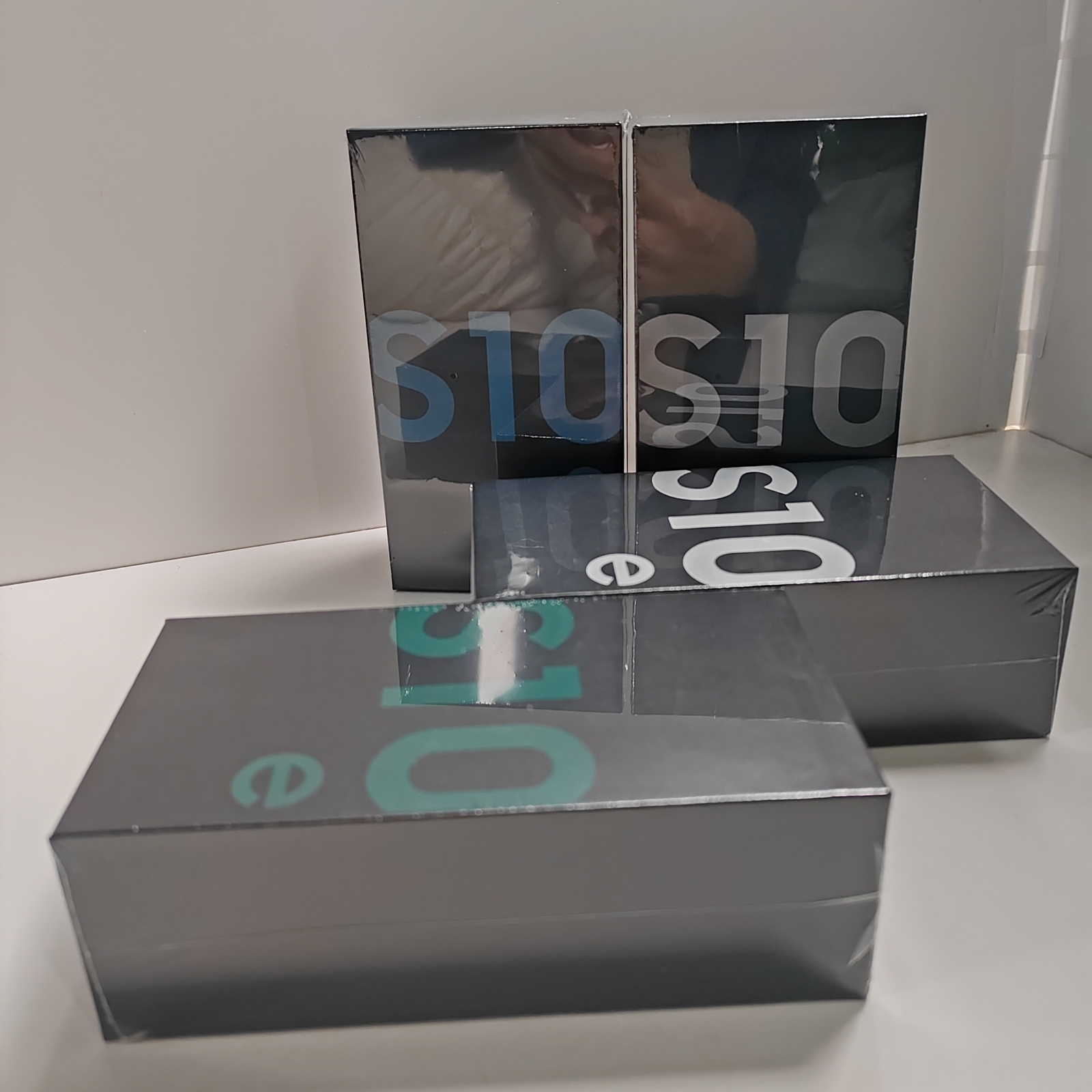 Sealed Samsung Galaxy S10e 5.8" 16MP 128GB Android SM-G970F/DS (Global) Storage 6GB+128GB Model SM-G970U (USA) - Image 6