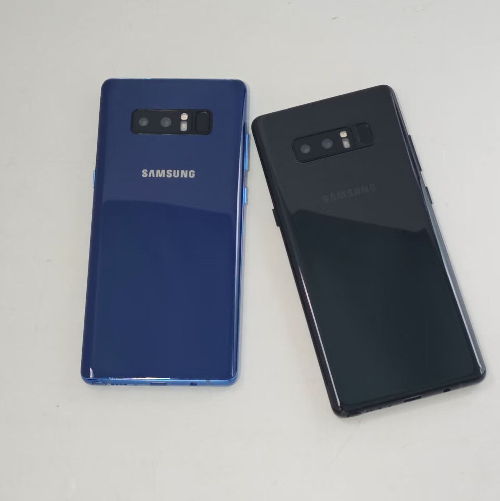 Unlocked Samsung Galaxy Note8 6GB+64GB N950FD (Global) Android Storage 4GB+64GB Color Random Color Model N950FD (Global)