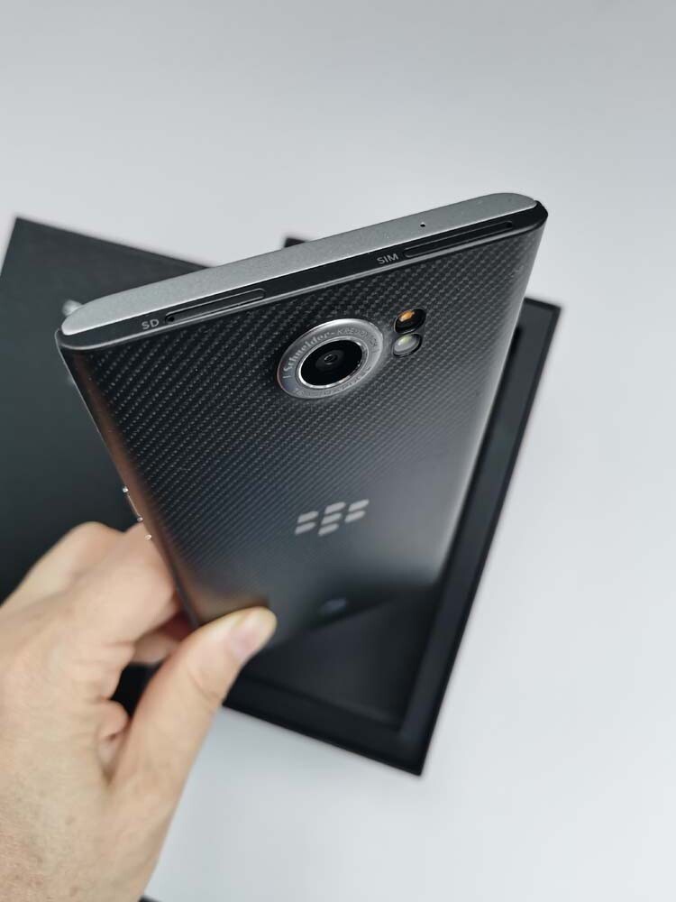 New BlackBerry Priv Unlocked 32GB 4G LTE Slider Good Android Smartphone - Black - Image 14