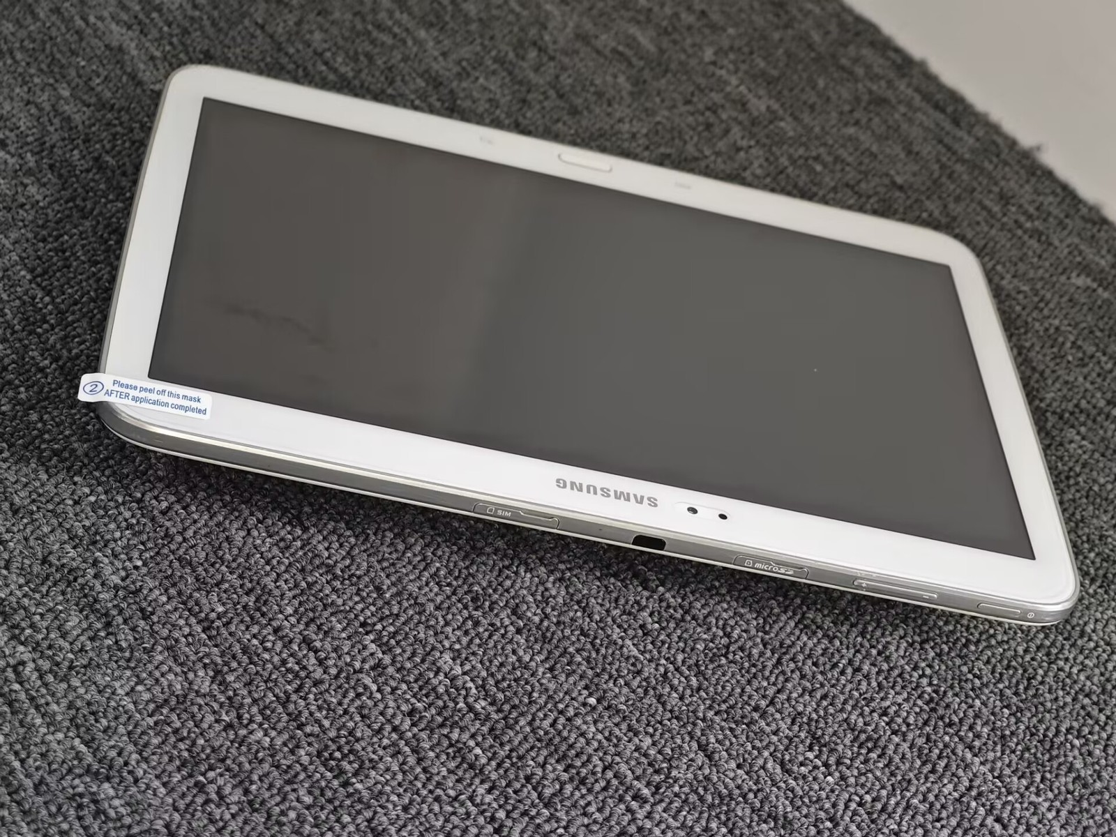 Samsung Galaxy Tab 3 10.1-inch 3G GT-P5200 WiFi Android 4.2 10.1" 16GB - Image 12