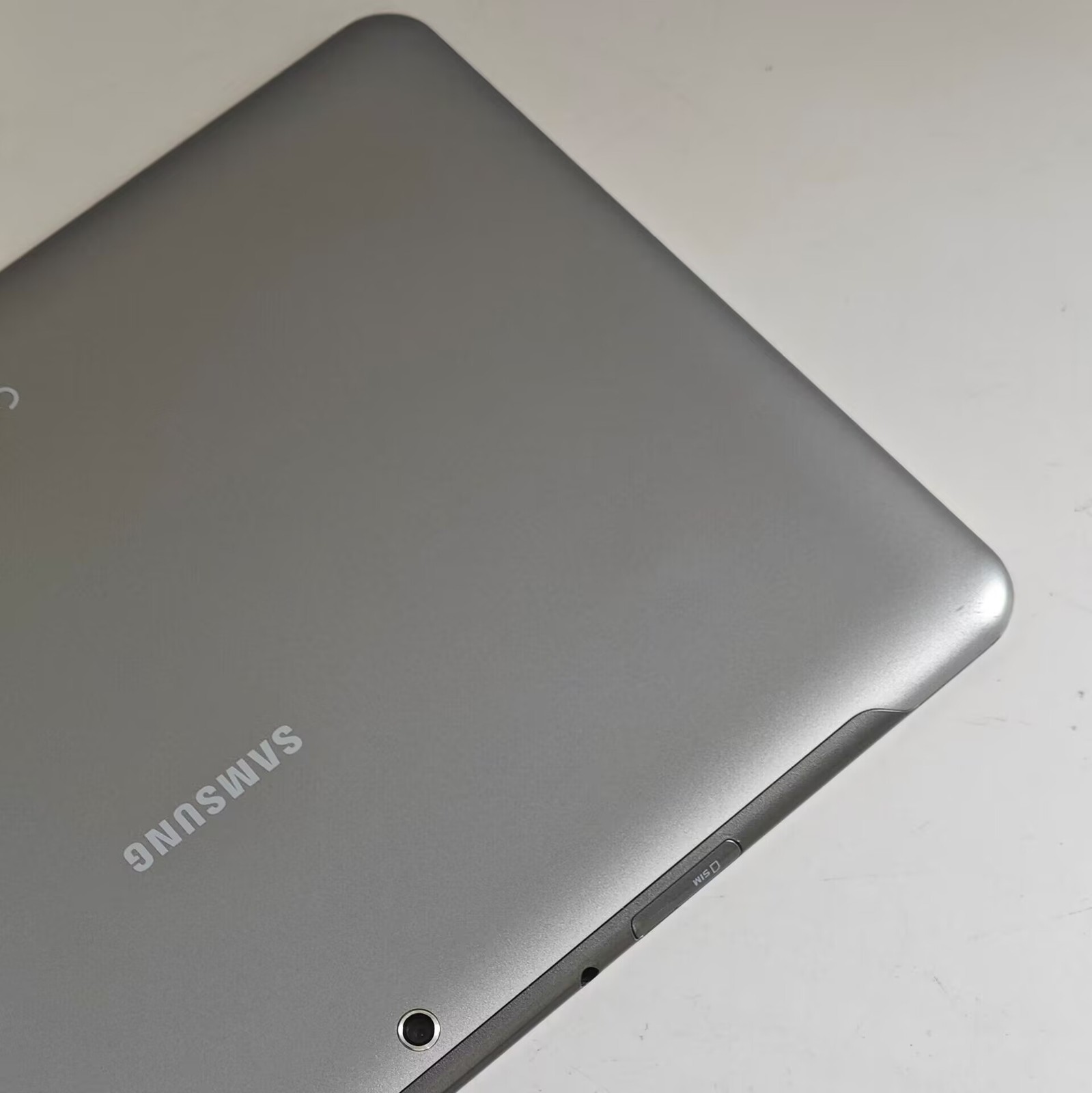 Samsung Galaxy Tab 2 10.1 GT-P5100 Tablet Android 4.0.3 Wi-Fi 16GB - Image 5