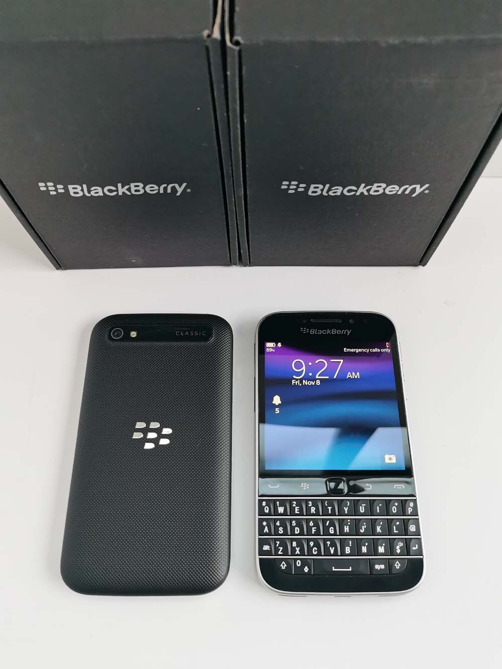 Original Unlocked - BlackBerry Classic Q20 - 16GB Keyboard Smartphone Color White - Image 4