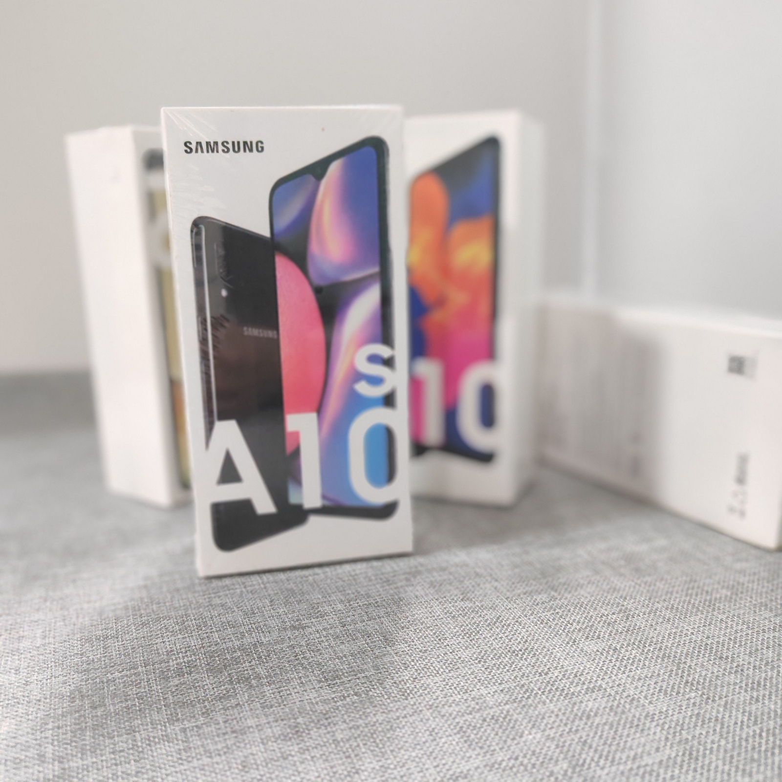 Samsung Galaxy A10s SM-A107F/DS Global 6.2" 13MP 32GB Android 9 Storage 32GB binding Mobile phone + packing accessories - Image 5