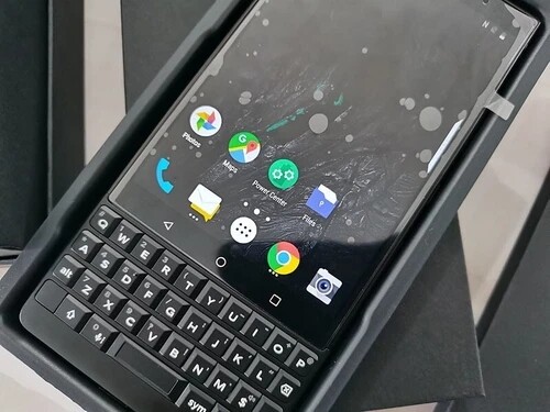 BlackBerry KEY2 K2 4.5" 12MP Android 64GB 6GB RAM smartphone Color Red Model BBF100-2 (Canada, US, LATAM) - Image 9