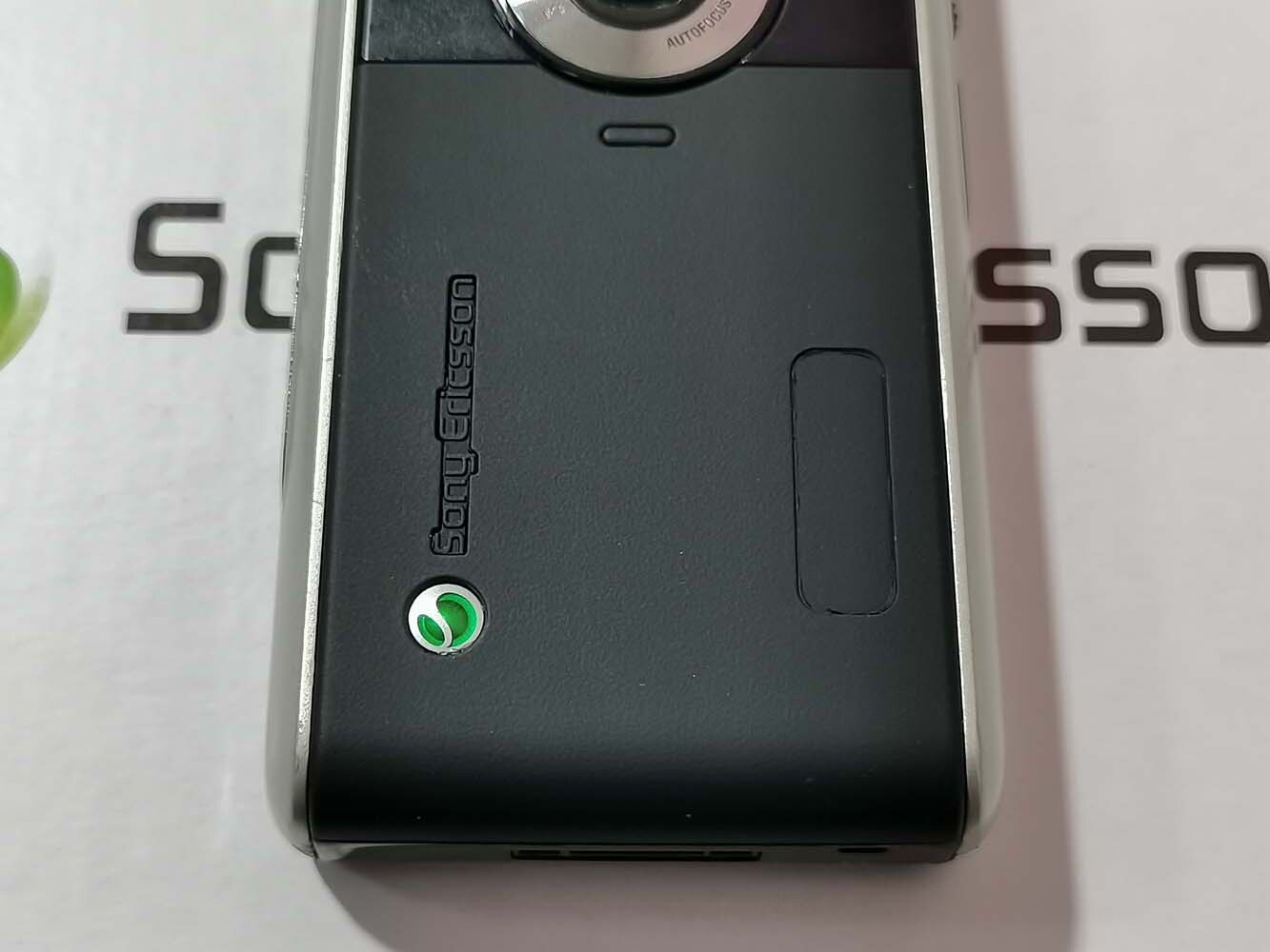 Sony Ericsson P1 P1i UMTS Unlocked 2G 3G 3MP 2.6" Smartphone - Silver Black battery 1*battery - Image 13