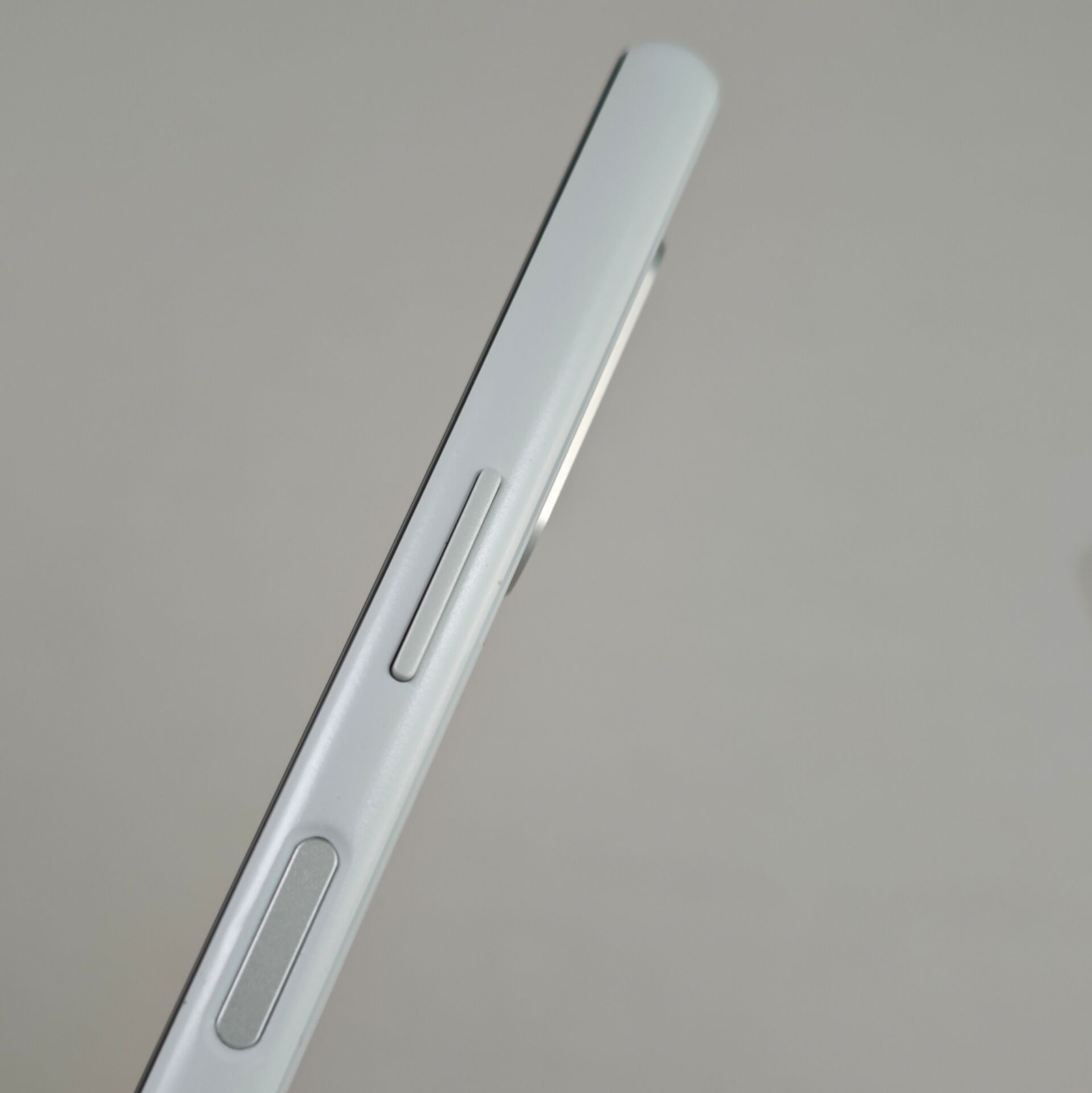 Sony Xperia 10 II 6.0''12MP 64GB XQ-AU51 XQ-AU52 Android Unlocked SmartPhone Color Random color Storage Capacity XQ-AU51 64GB - Image 9