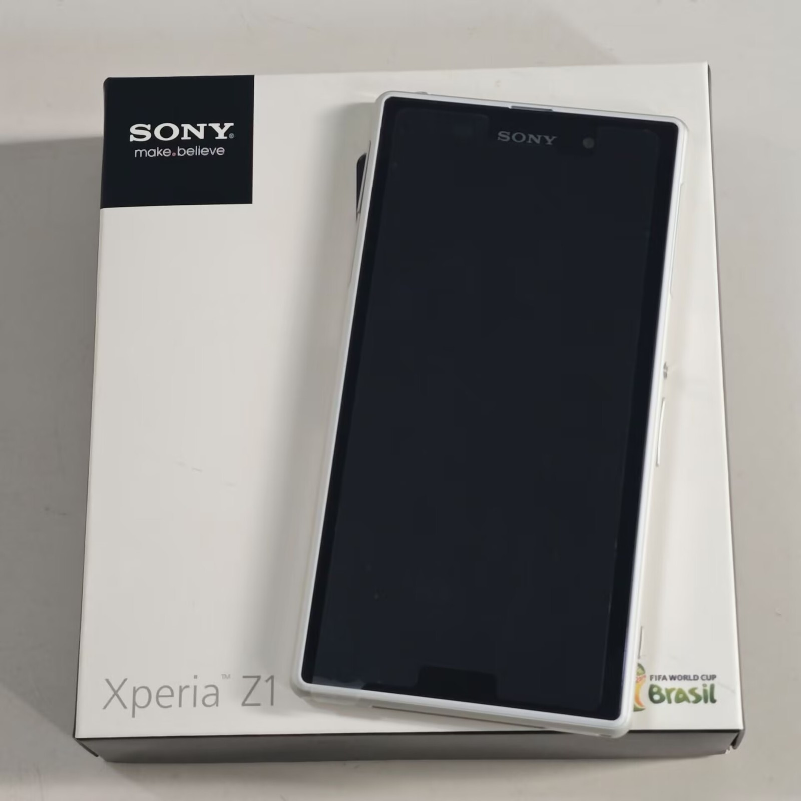 Sony Xperia Z1 16GB - (Unlocked) Smartphone Single Sim Android mobile - Image 2