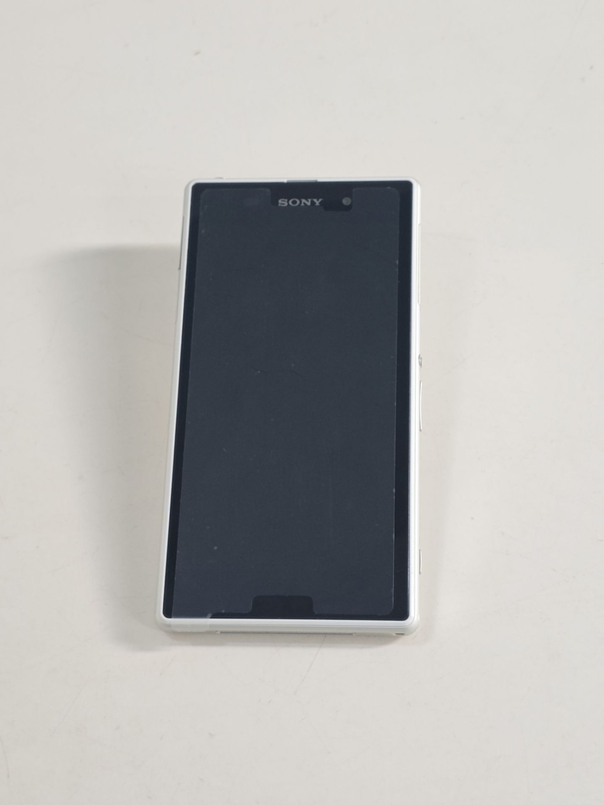 Sony Xperia Z1 16GB - (Unlocked) Smartphone Single Sim Android mobile - Image 4