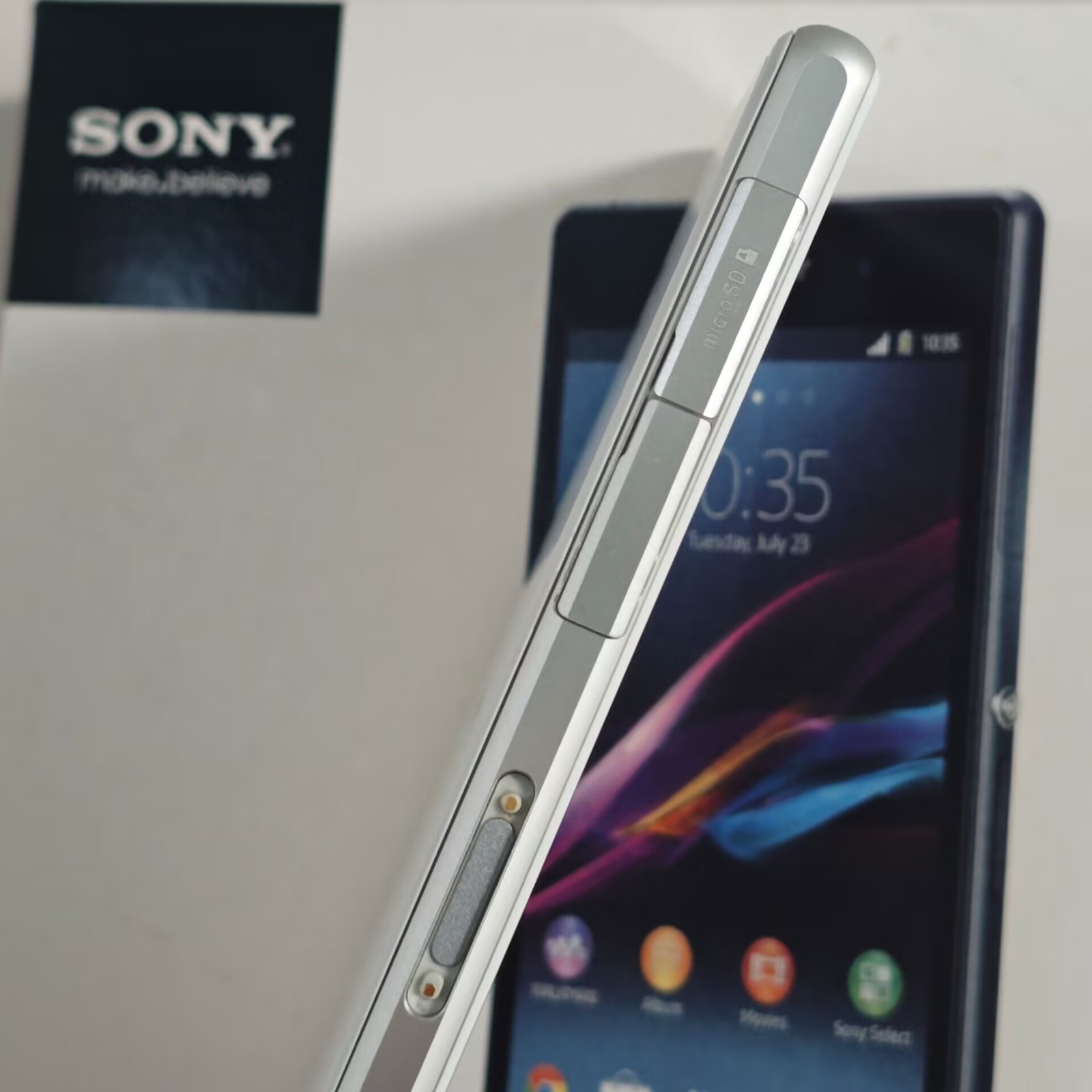 Sony Xperia Z1 16GB - (Unlocked) Smartphone Single Sim Android mobile - Image 7