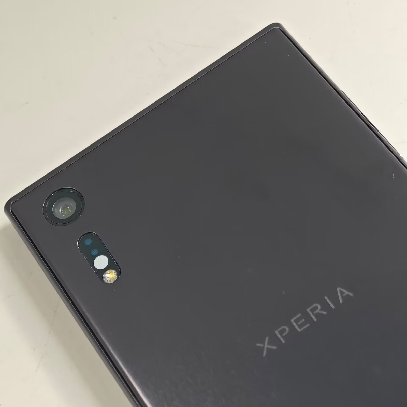 New Sony Xperia XZ 5.2" 23MP F8331 F8332 64GB Android SmartPhone colour Random color Storage Capacity F8331 Single SIM 64GB - Image 4