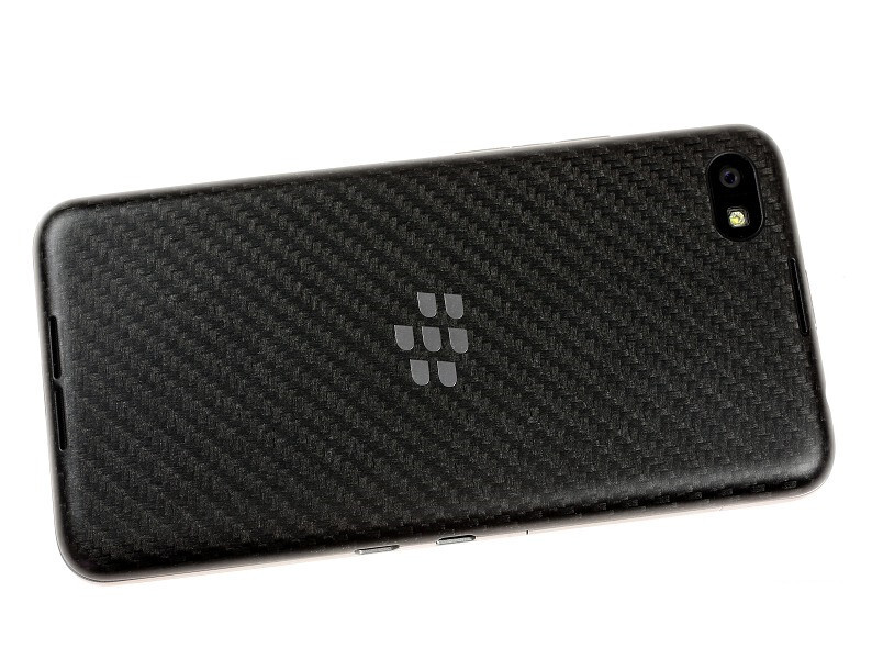 BlackBerry Z30 5.0" 8MP 16GB 2GB RAM BlackBerry OS GSM / HSPA / LTE Color Black - Image 4