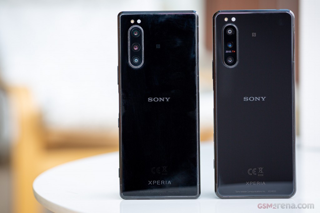 Sony Xperia 5 II Android XQ-AS52(128GB) XQ-AS72(256GB) Unlocked 4G 5G Smartphone Color Random color Storage Capacity XQ-AS52 128GB