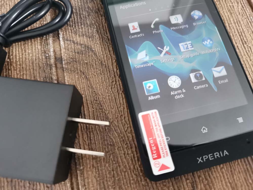 Sony Xperia go ST27a ST27i Android 3G Unlocked cell phone good condition - Image 3