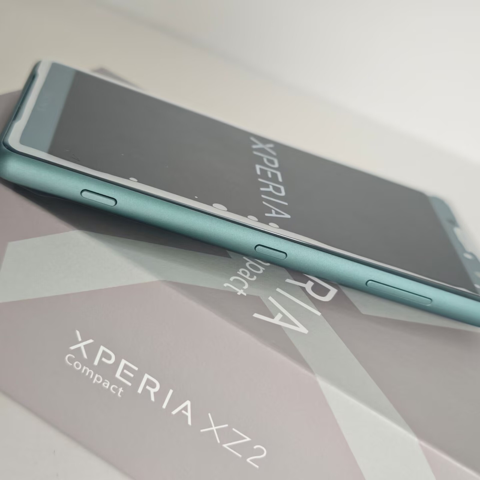 Sony Xperia XZ2 Compact H8324 H8314 SO-05K 4+64GB 4colors Global Unlocked Model Number H8324 Dual SIM - Image 7