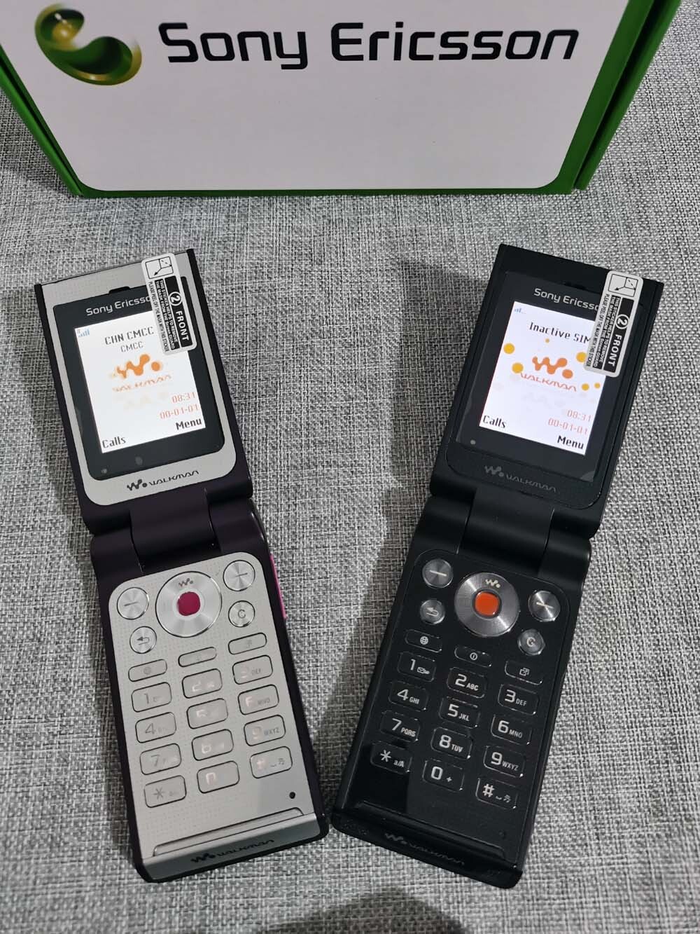 Sony Ericsson W380i 14MB 2G GSM Mini-SIM clamshell Keyboard Cellphone (Unlocked) Bundle Description 1 * battery Color Purple
