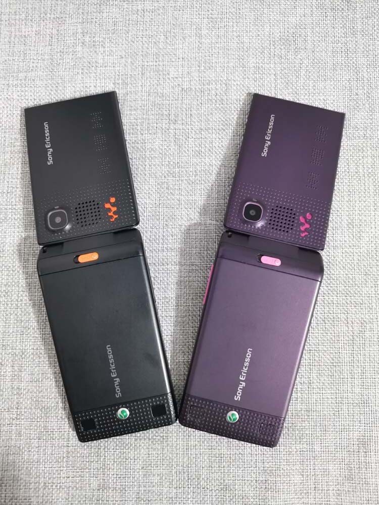 Sony Ericsson W380i 14MB 2G GSM Mini-SIM clamshell Keyboard Cellphone (Unlocked) Bundle Description 1 * battery Color Purple - Image 8