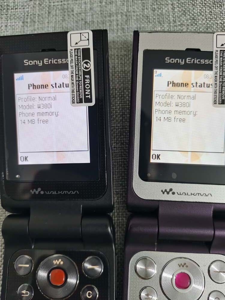 Sony Ericsson W380i 14MB 2G GSM Mini-SIM clamshell Keyboard Cellphone (Unlocked) Bundle Description 1 * battery Color Purple - Image 10