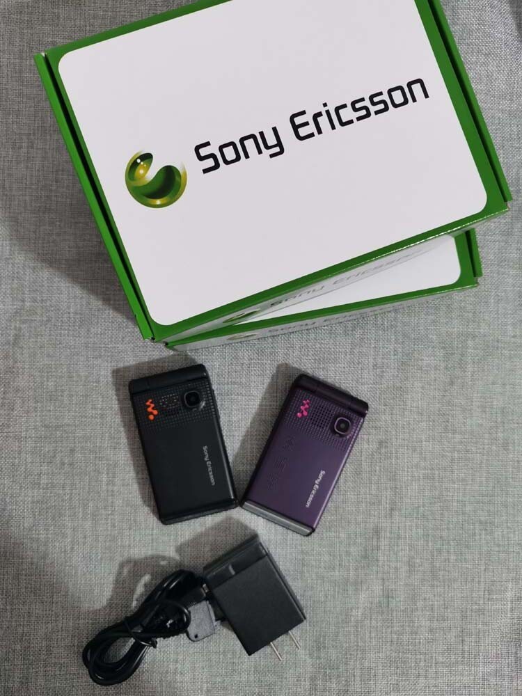 Sony Ericsson W380i 14MB 2G GSM Mini-SIM clamshell Keyboard Cellphone (Unlocked) Bundle Description 1 * battery Color Purple - Image 14