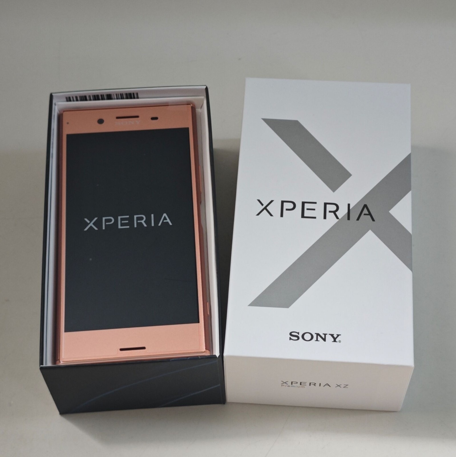 New Sony Xperia XZ Premium G8142 G8141 Android 64GB Unlocked random color Color please note the color you need Model Number G8141 Single SIM 64GB