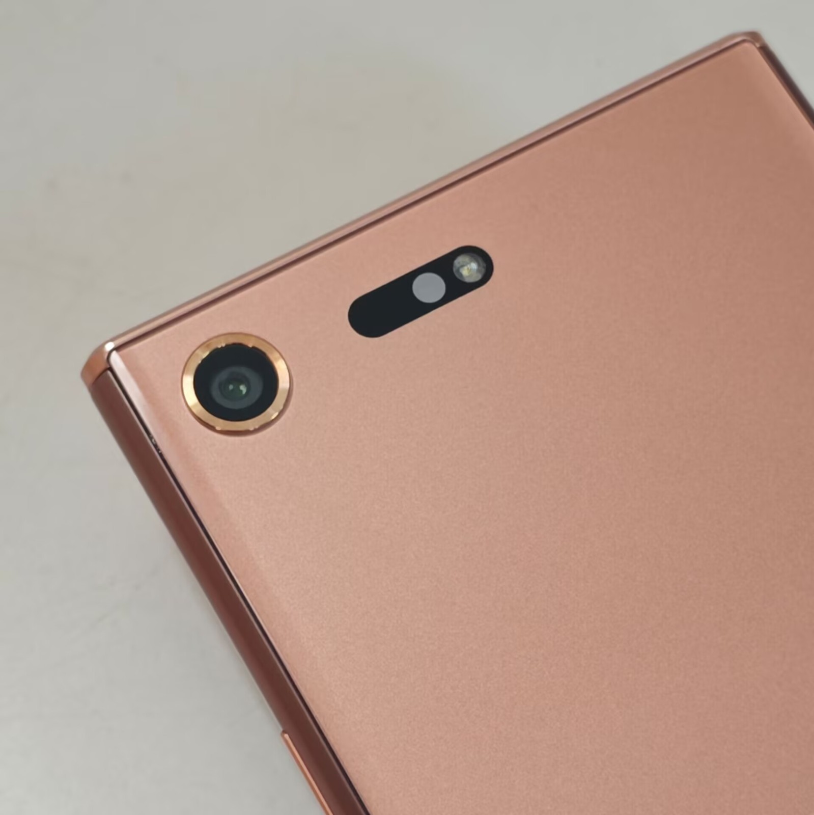 New Sony Xperia XZ Premium G8142 G8141 Android 64GB Unlocked random color Color please note the color you need Model Number G8141 Single SIM 64GB - Image 11