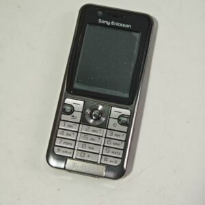 Sony Ericsson K530i random color