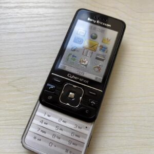Sony Ericsson C903 2.4" 5MP 1000mAh Model Number C903