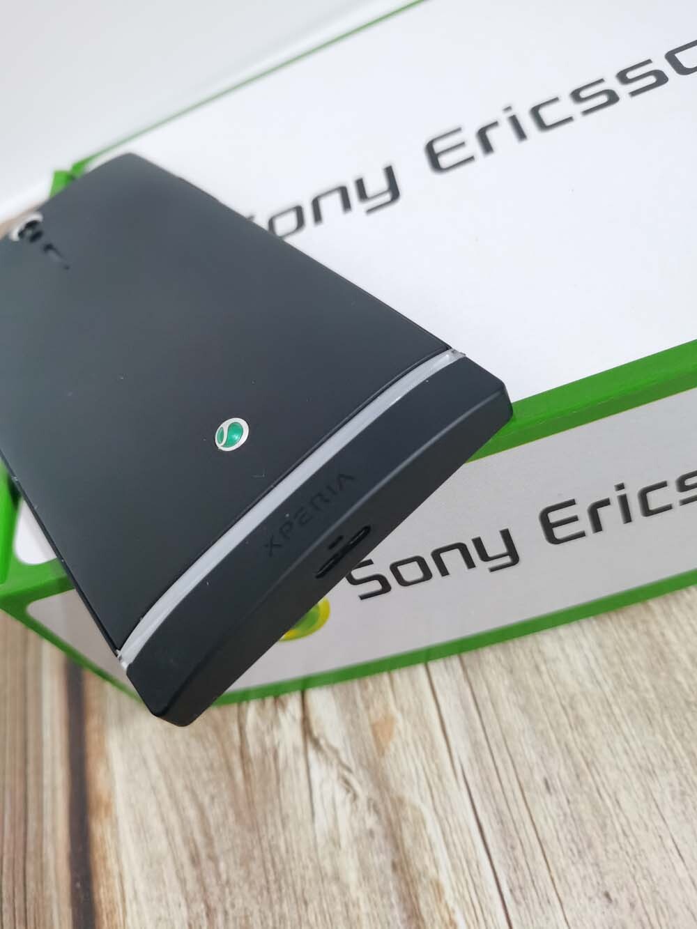 Sony Ericsson Xperia S LT26i Unlocked 1GB RAM 12MP 4.3" Android