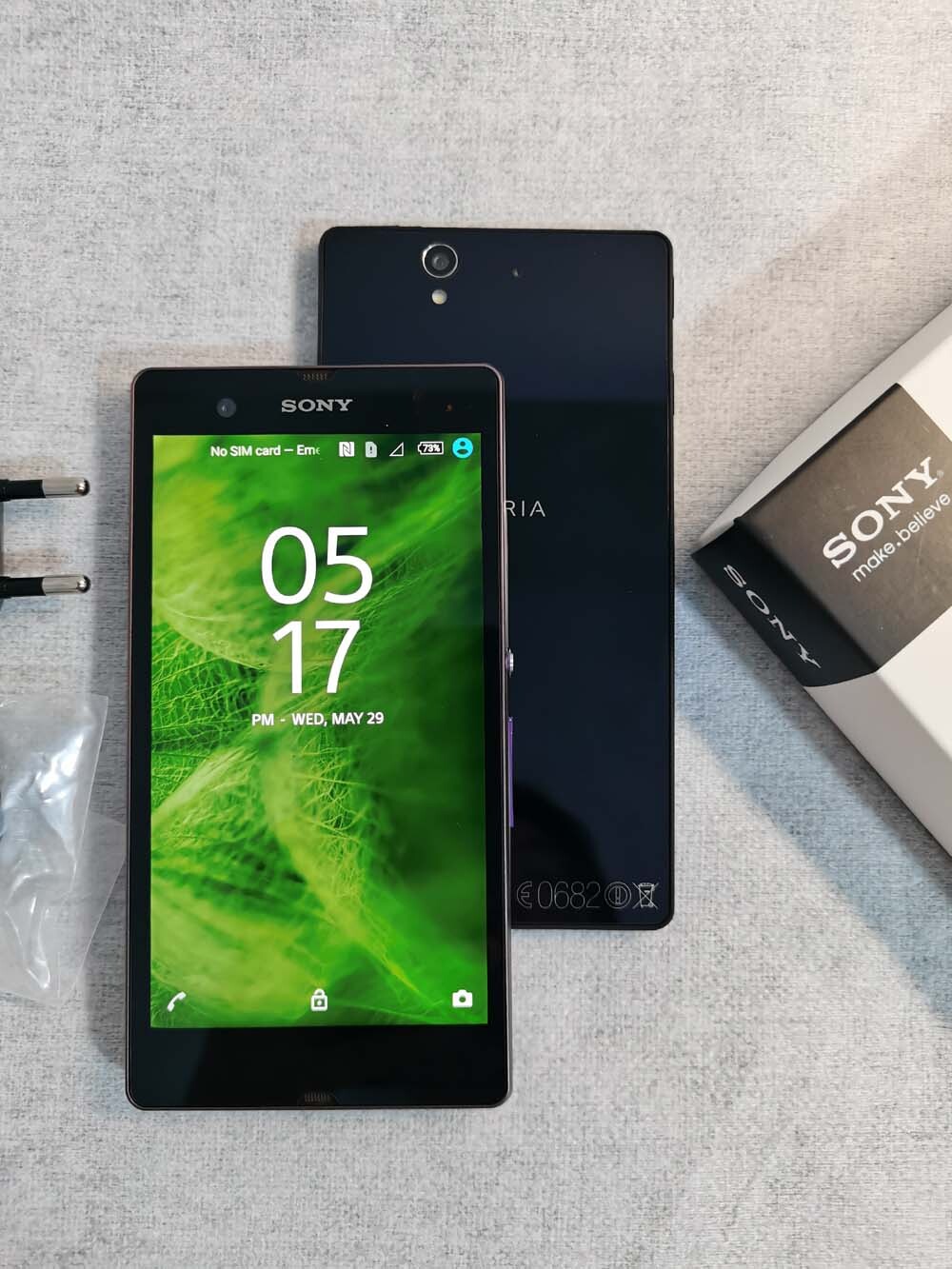 Sony Xperia Z C6603 Android 16GB 4G 5.0" Unlocked Smartphone fully functional Color Black - Image 2