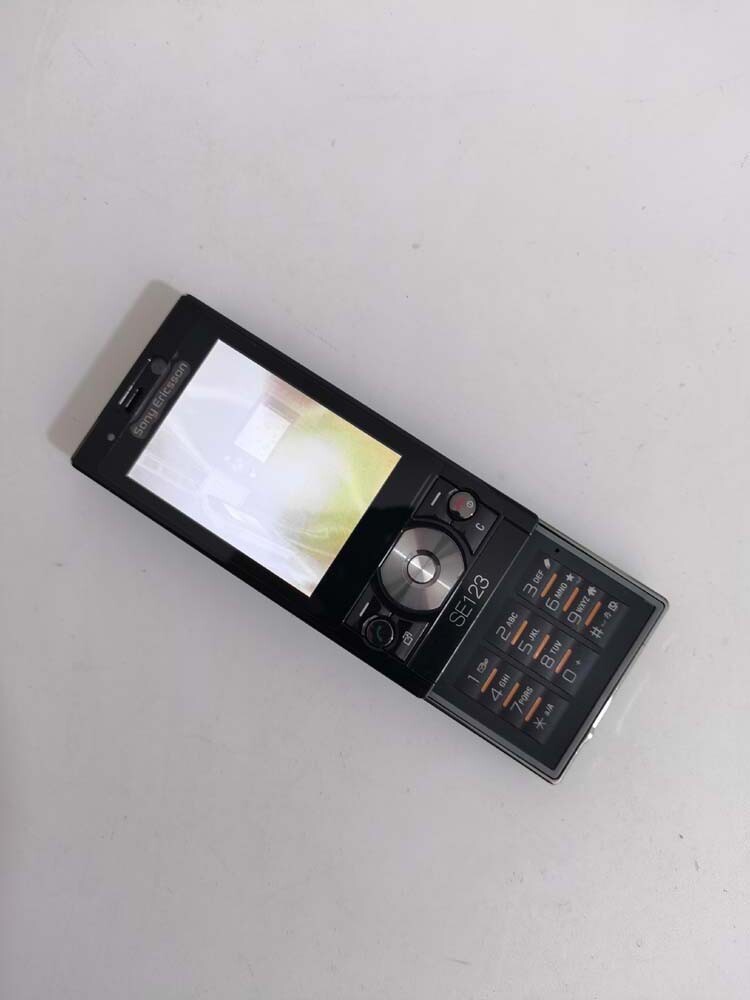 Sony Ericsson G705 Bluetooth 3MP Wi-Fi GPS Unlocked 3G CellPhoneTested Color Black Battery 1*Battery - Image 11