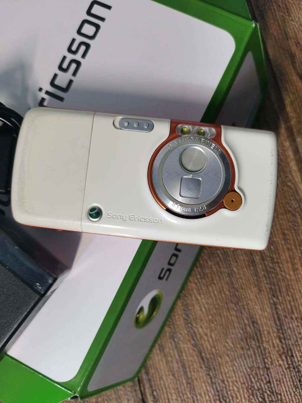 Unlocked Sony Ericsson W700i W700, Carolina 2G GSM Feature phone 34MB battery With one battery - Image 8
