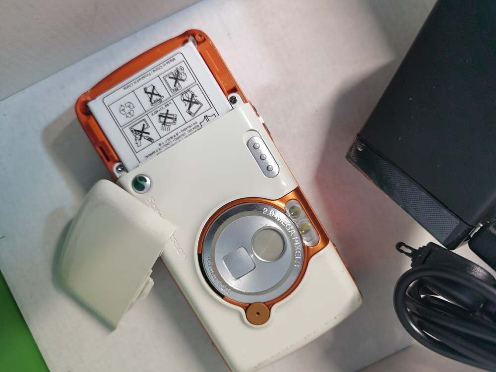Unlocked Sony Ericsson W700i W700, Carolina 2G GSM Feature phone 34MB battery With one battery - Image 11