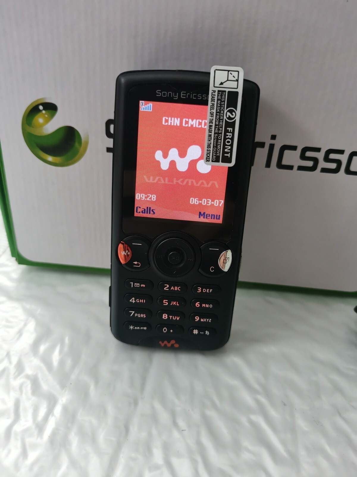 Sony Ericsson Walkman W810i - random color Cellular keyboard phone