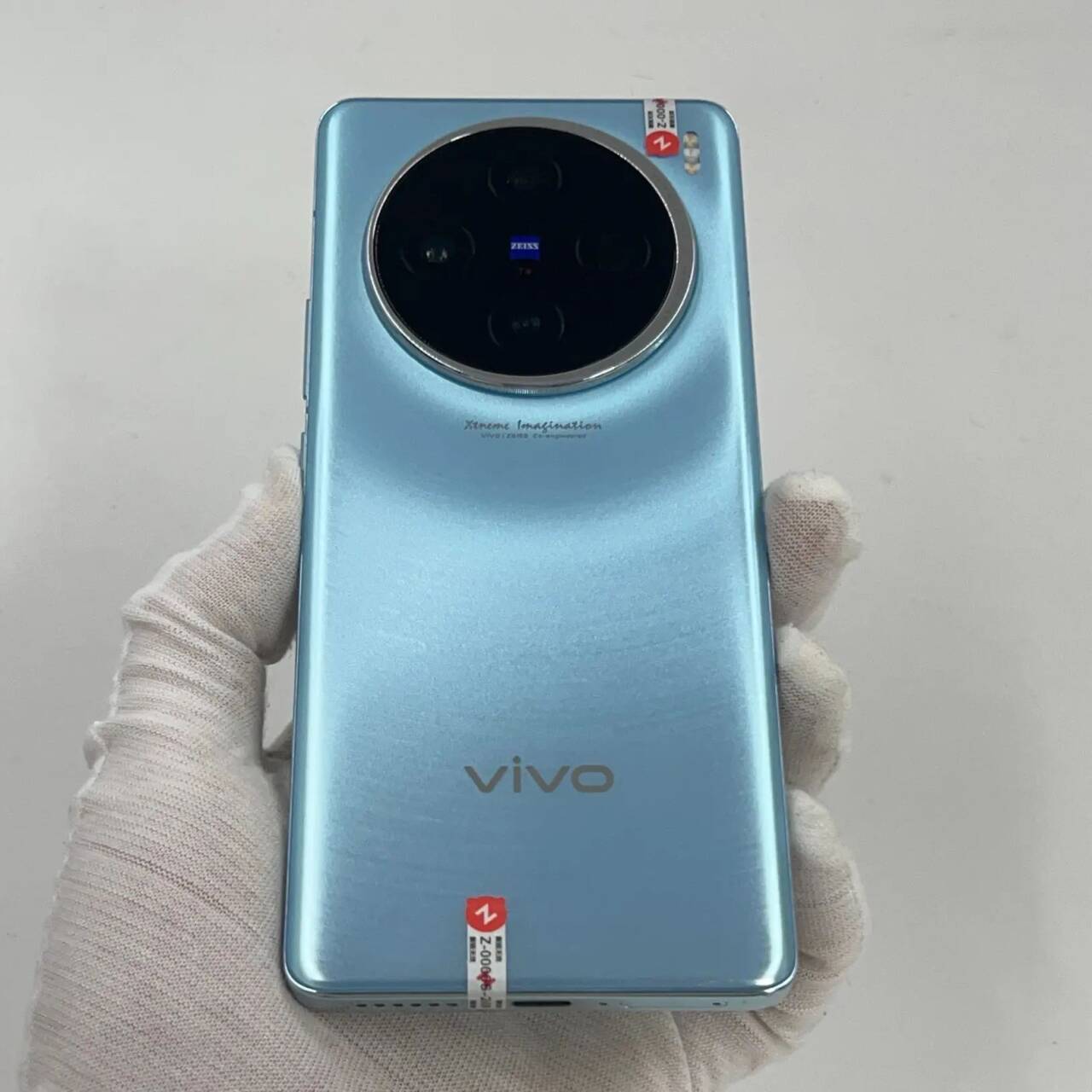 vivo X100 6.78" 64MP 256GB 512GB 1TB Dimensity 9300 Android 14 CN version Color Random color Charger Included Yes storage 12GB+256GB - Image 3
