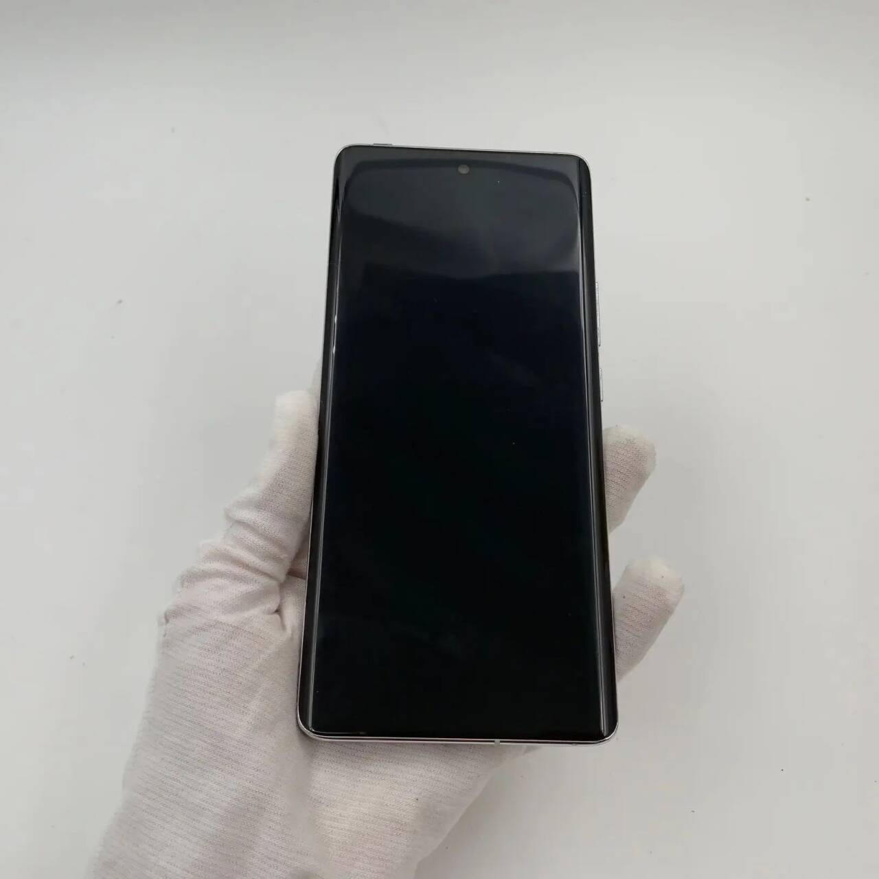 vivo X100 6.78" 64MP 256GB 512GB 1TB Dimensity 9300 Android 14 CN version Color Random color Charger Included Yes storage 12GB+256GB - Image 4