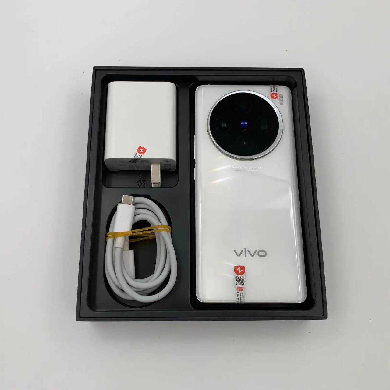 vivo X100 6.78" 64MP 256GB 512GB 1TB Dimensity 9300 Android 14 CN version Color Random color Charger Included Yes storage 12GB+256GB - Image 8