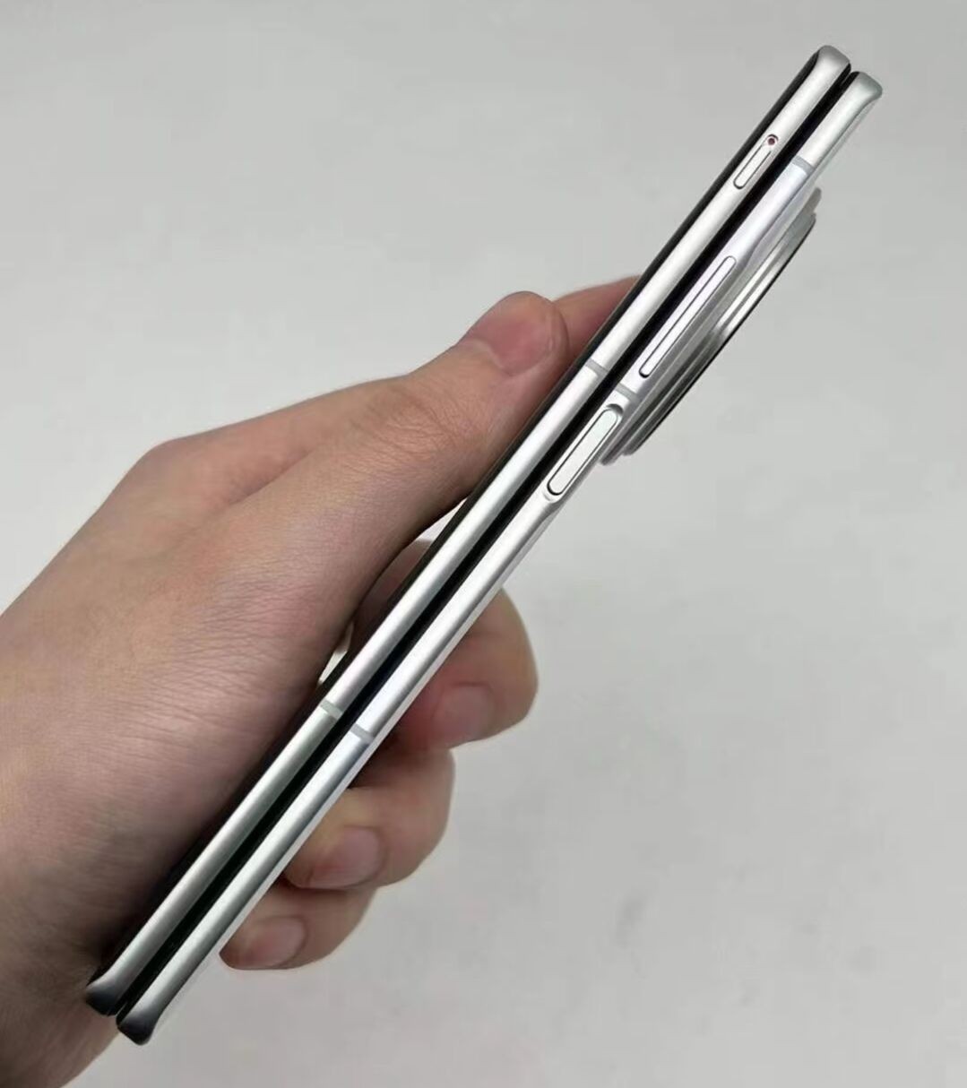 Klappbar vivo X Fold3 8.03" 50MP 256GB 512GB 1TB Snapdragon Android 14 CNversion Color Random color Charger Included Yes storage 12GB+256GB - Image 11