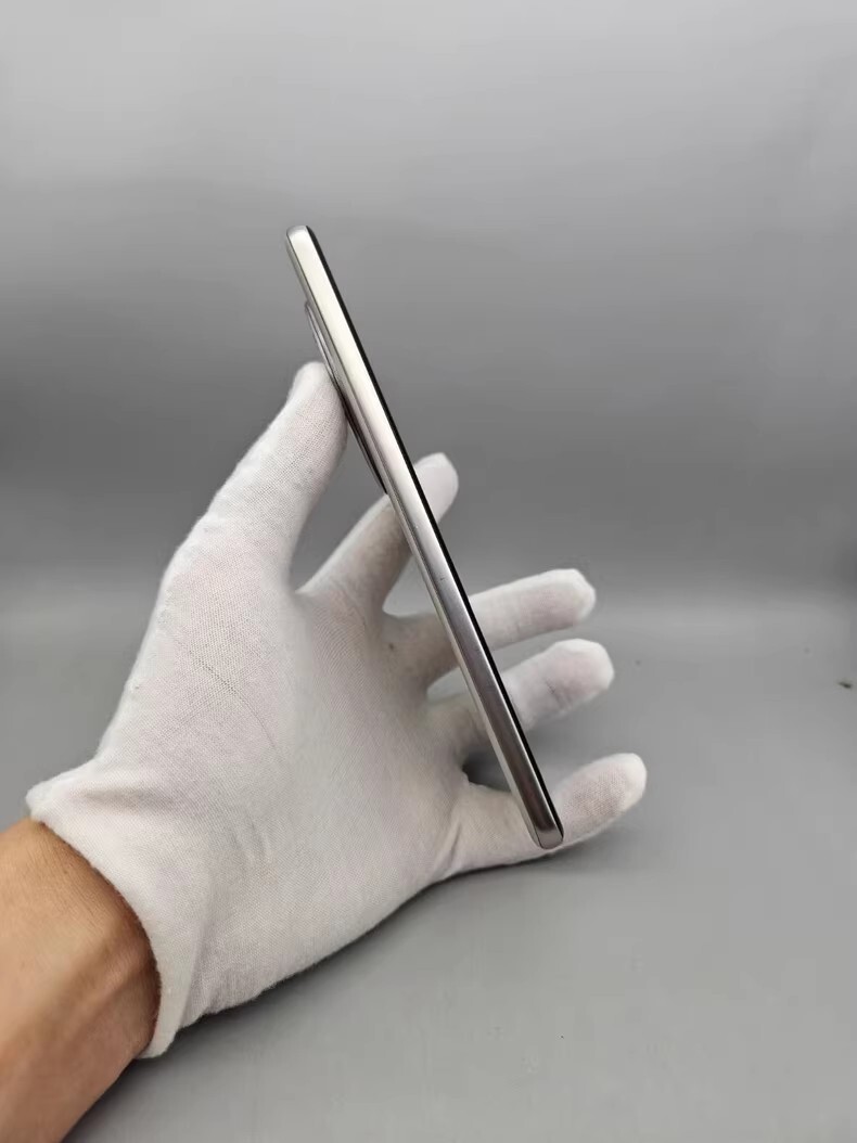 vivo Y300 Pro 5G 6.77" 50MP Android 256GB 512GB Snapdragon 6 Gen 1 SmartPhone Couleur Please note the color Capacité de stockage 8+128GB - Image 8