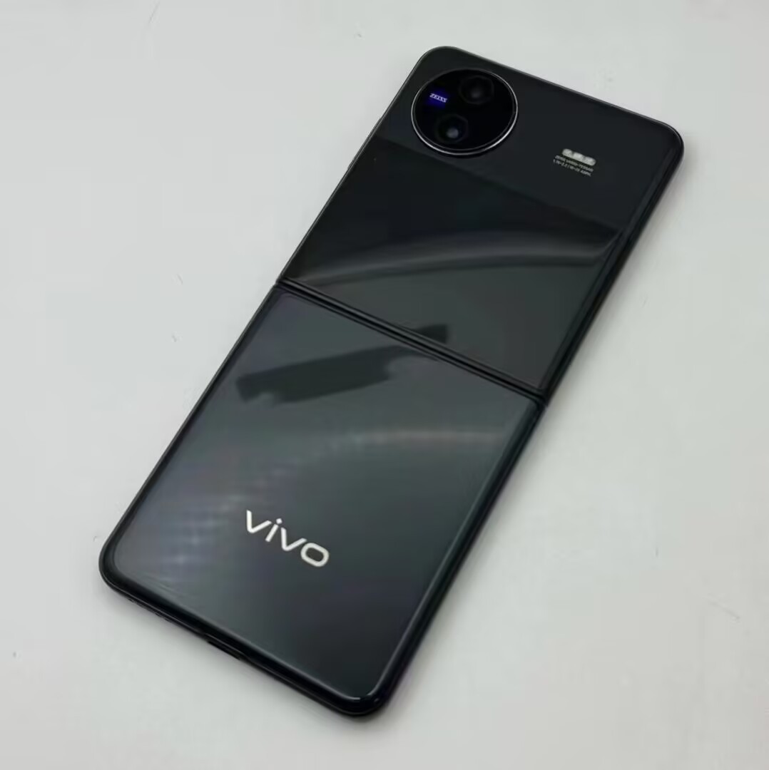 Small screen dual folding vivo X Flip 6.74"256GB/512GB Google CN version Android in order Charger Included Yes storage 12GB+256GB - Image 2