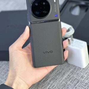 vivo X90 Pro 256GB 512GB 6.78" 64MP Snapdragon 8 Gen 2 Android 13 CN version Color Random color Charger Included Yes storage 12GB+256GB