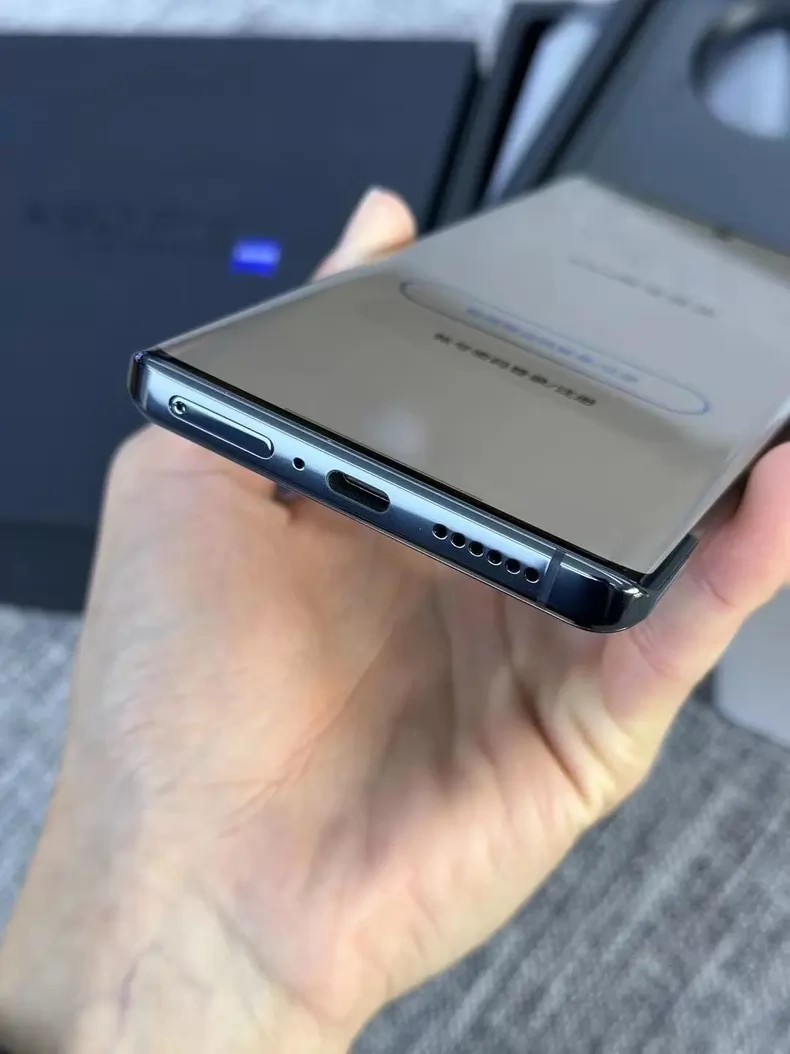vivo X90 Pro 256GB 512GB 6.78" 64MP Snapdragon 8 Gen 2 Android 13 CN version in order Charger Included Yes storage 12GB+256GB - Image 6