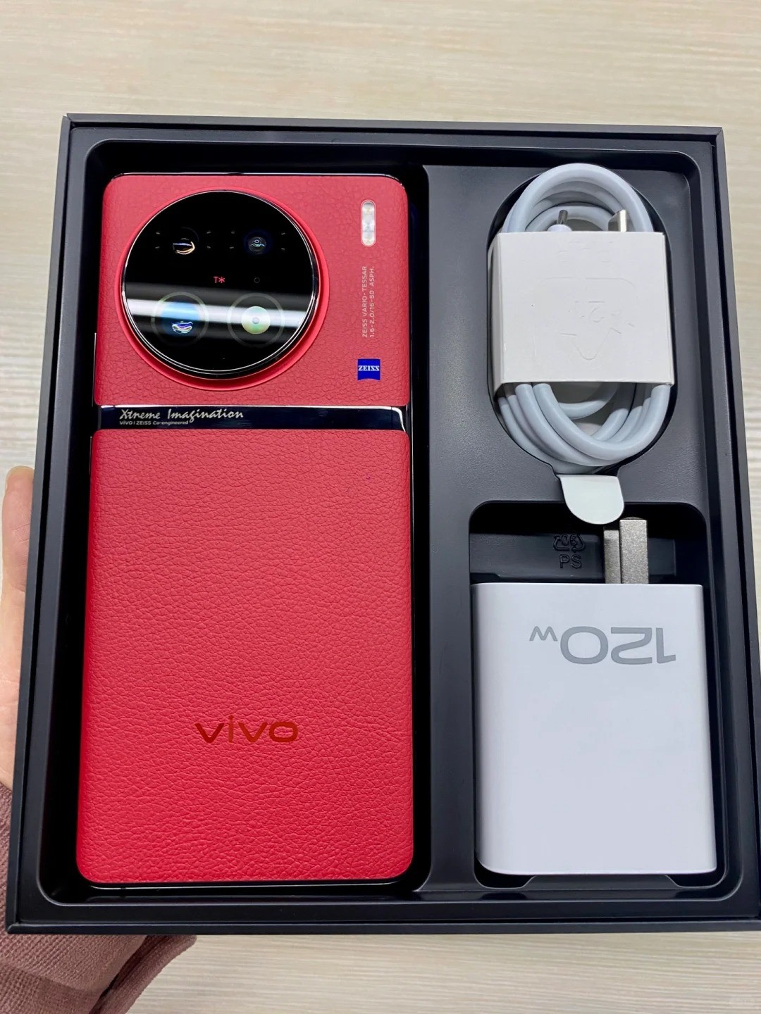 vivo X90 Pro 256GB 512GB 6.78" 64MP Snapdragon 8 Gen 2 Android 13 CN version Color Random color Charger Included Yes storage 12GB+256GB - Image 6