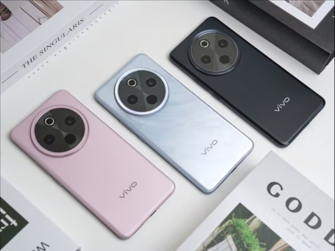 vivo Y300 Pro+ 5G 6.77" 50MP Android 15 Snapdragon 7s Gen 3 SmartPhone 7300mAh Couleur Random Color Capacité de stockage 8+128GB - Image 2