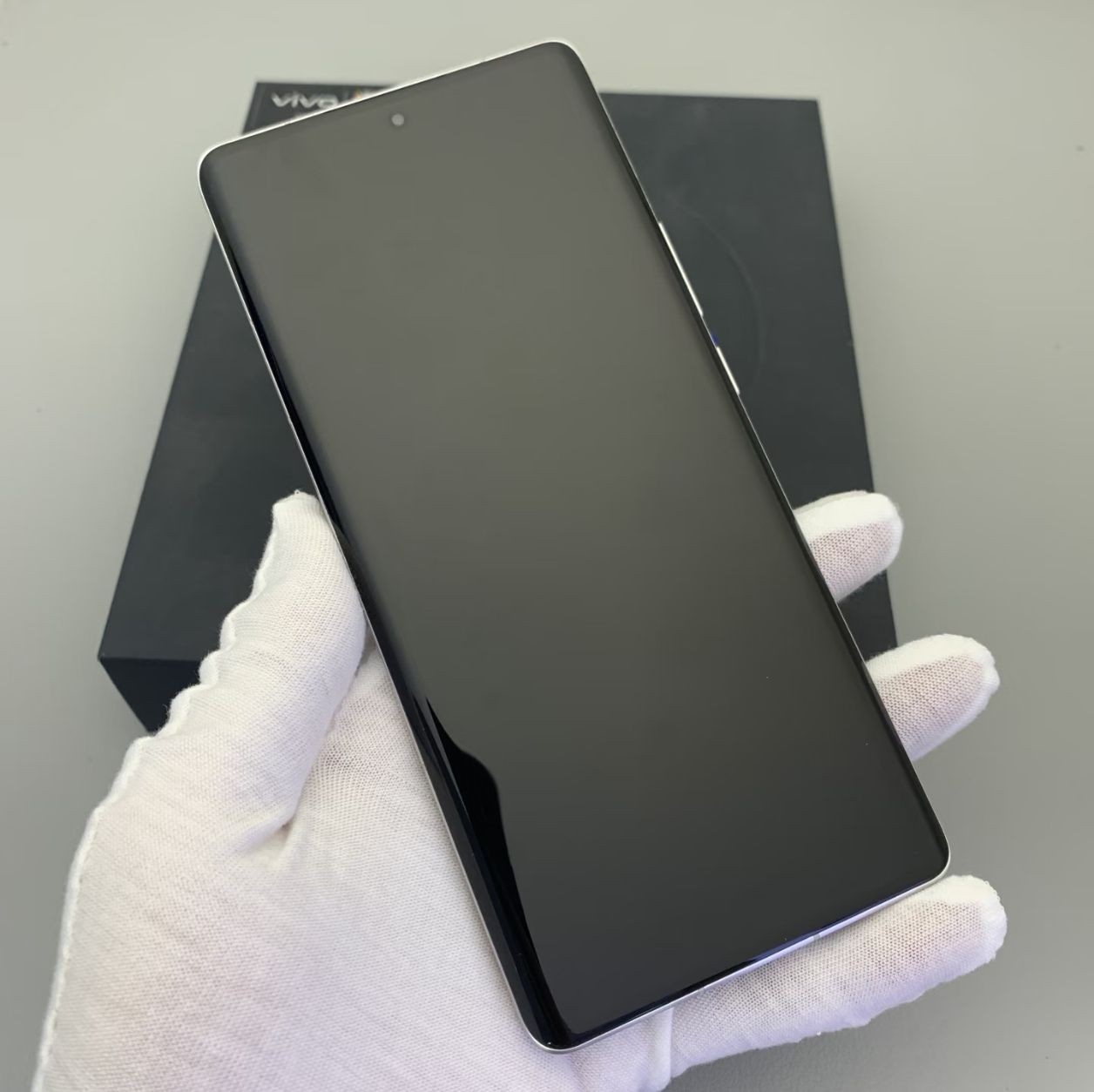 vivo X100 Ultra 5G 6.78" 200MP 256GB 512GB 1TBSnapdragon 8 Android Color Random color Charger Included Yes storage 12GB+256GB - Image 2