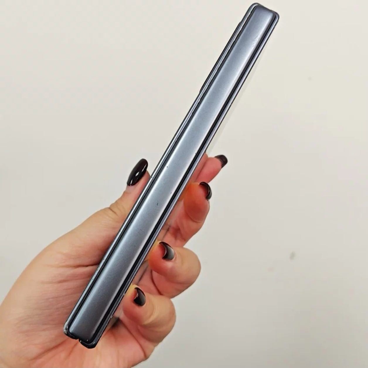 vivo X Fold 5G 8.03" 50MP 256GB 512GB Snapdragon 8 Gen 1 4600mAh Android in order Charger Included Yes storage 12GB+256GB - Image 4