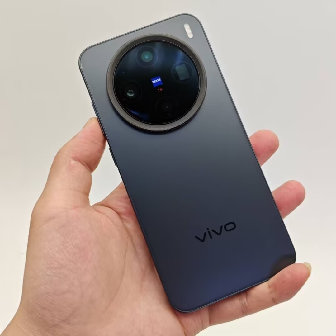 vivo X200 Pro mini 5G 6.31" 50MP 256GB 512GB 1TB Dimensity 9400 Android in order Charger Included Yes storage 12GB+256GB - Image 4