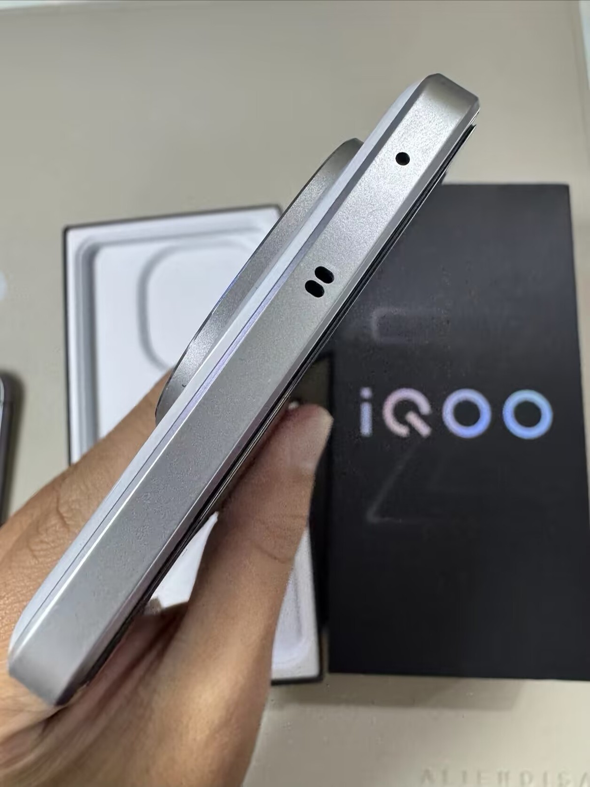 vivo iQOO Z10 Turbo+ 5G 6.78" 50MP Dimensity 9400+ 8000mAh Unlocked 256GB 512GB storage 256GB 12GB RAM colors Color random - Image 2
