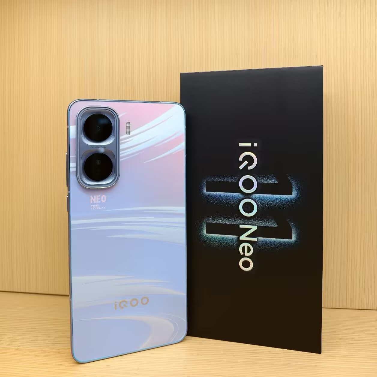 vivo iQOO Neo11 5G 6.82" 50MP Snapdragon 8 Elite 7500mAh Android Unlocked storage 12+256GB colors Random color
