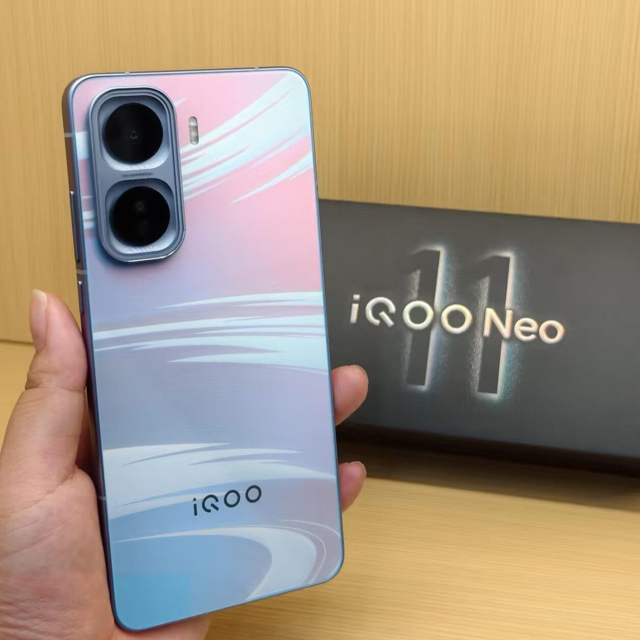 vivo iQOO Neo11 5G 6.82" 50MP Snapdragon 8 Elite 7500mAh Android Unlocked storage 12+256GB colors Random color - Image 5
