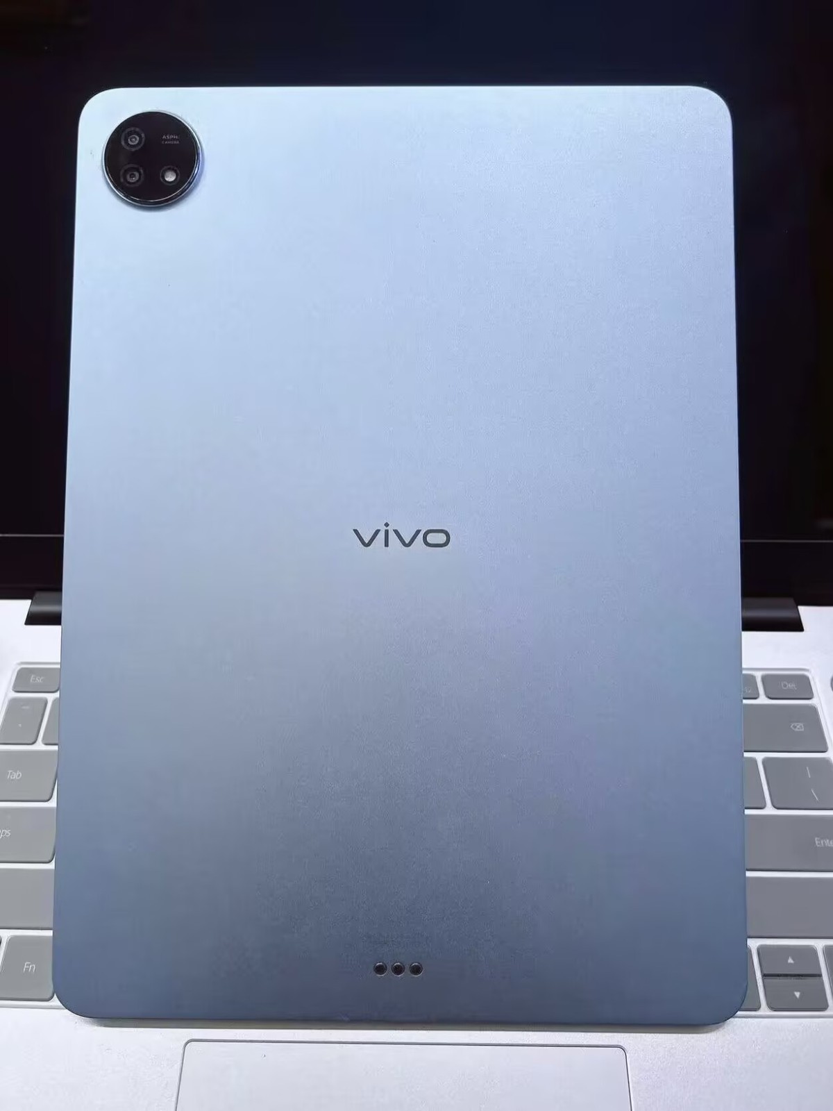 vivo iQOO Pad2 12.1" 13MP Snapdragon 8s Gen 3 Wi-Fi Android 10000mAh Storage 8+128GB Color Random color - Image 2