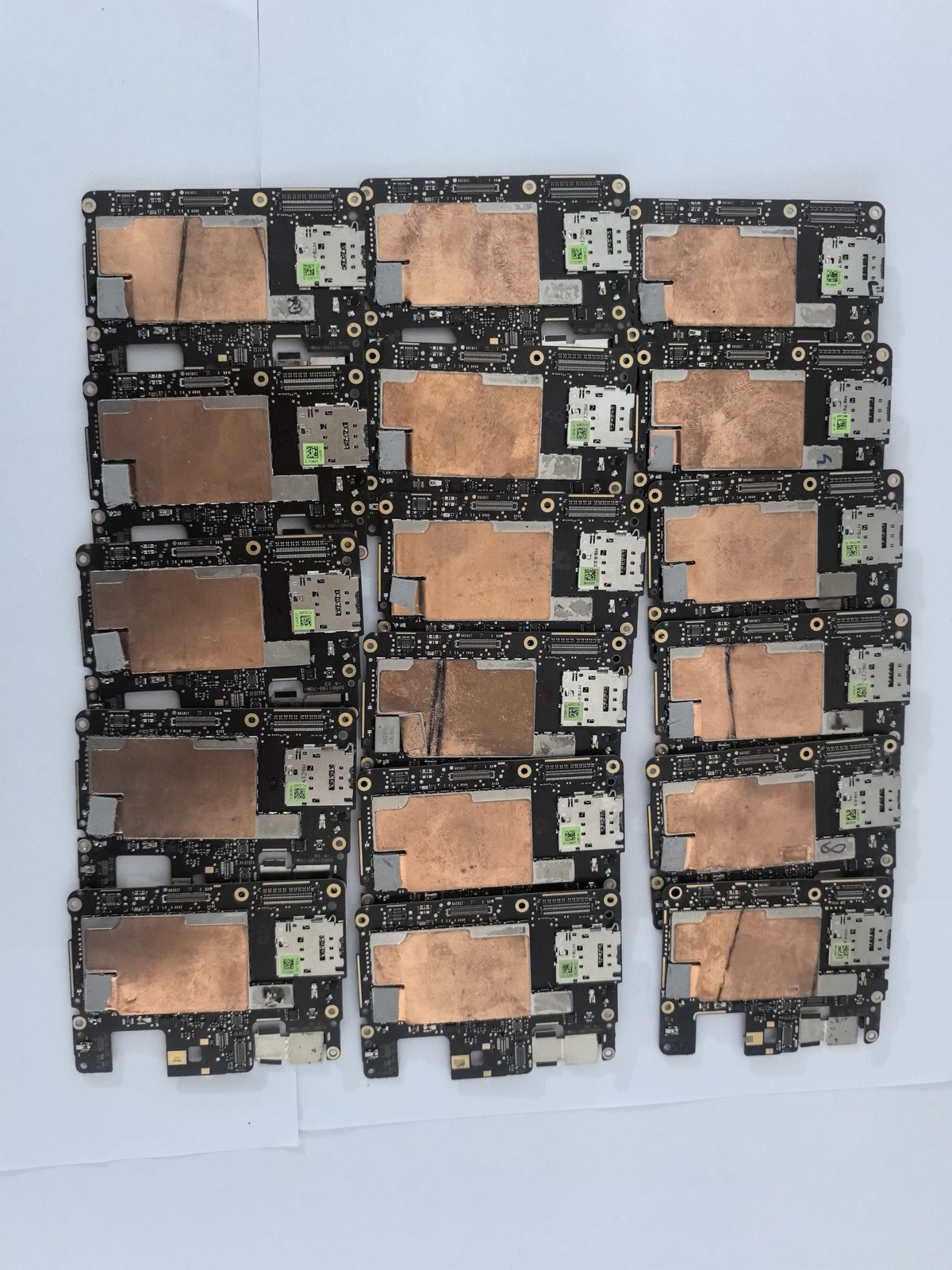 Google Pixel /Google Pixel XL Original Main Board & Back Cover Type Google Pixel XL Back cover - Image 15